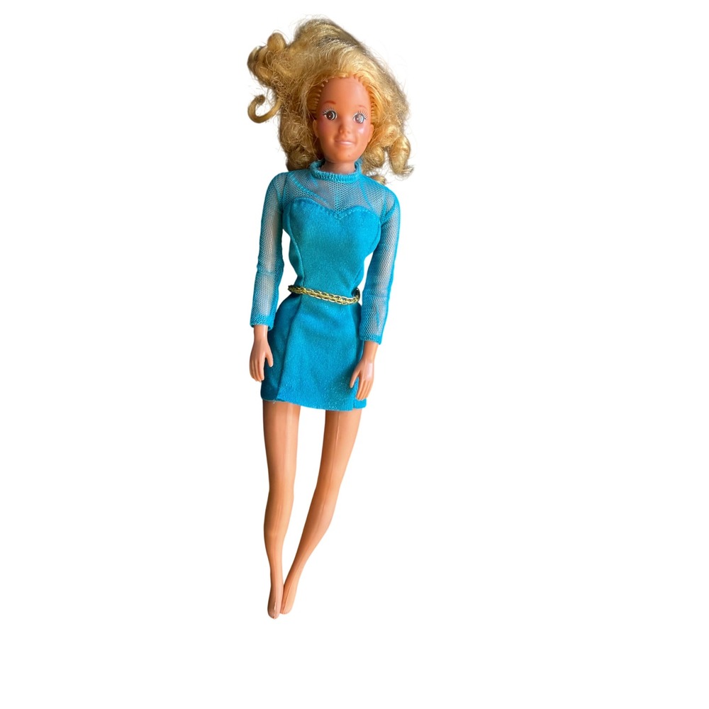 Vintage Mattel Doll 1979 Head Mold Blonde Turquoise Mesh Dress Sun Star Charms